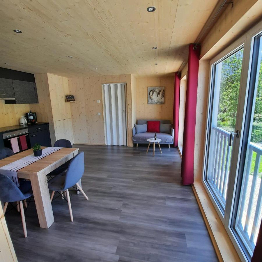 Aktien 11 / A=Obere Wohnung / B=Untere Wohnung Sils im Domleschg Extérieur photo